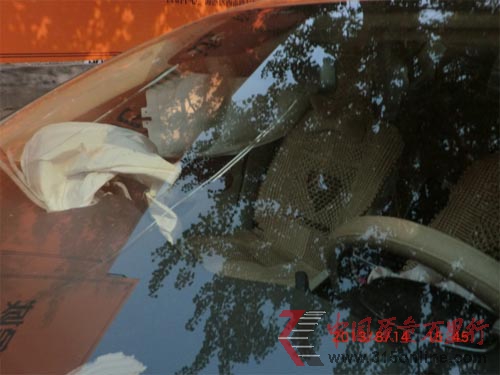 ֠S60ͻȻ̥ ̥}h