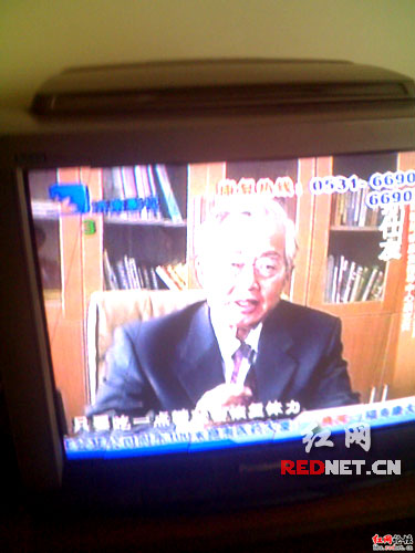 網(wǎng)友揭秘電視廣告專(zhuān)家造假一人客串多個(gè)角色