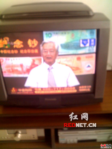網(wǎng)友揭秘電視廣告專(zhuān)家造假一人客串多個(gè)角色